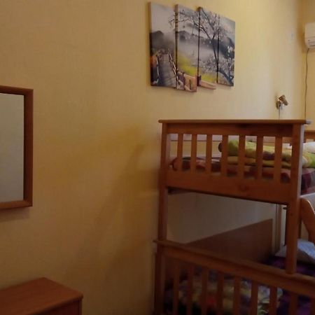 Vishnya Hostel Dnipro Eksteriør bilde