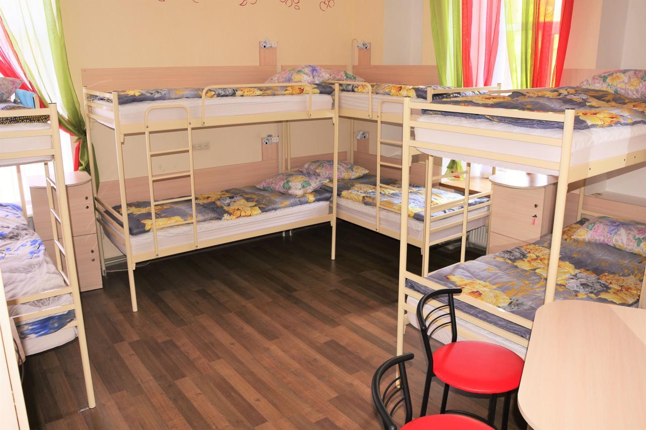 Vishnya Hostel Dnipro Eksteriør bilde