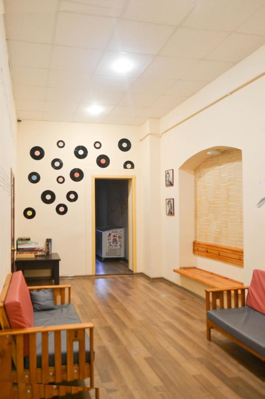 Vishnya Hostel Dnipro Eksteriør bilde