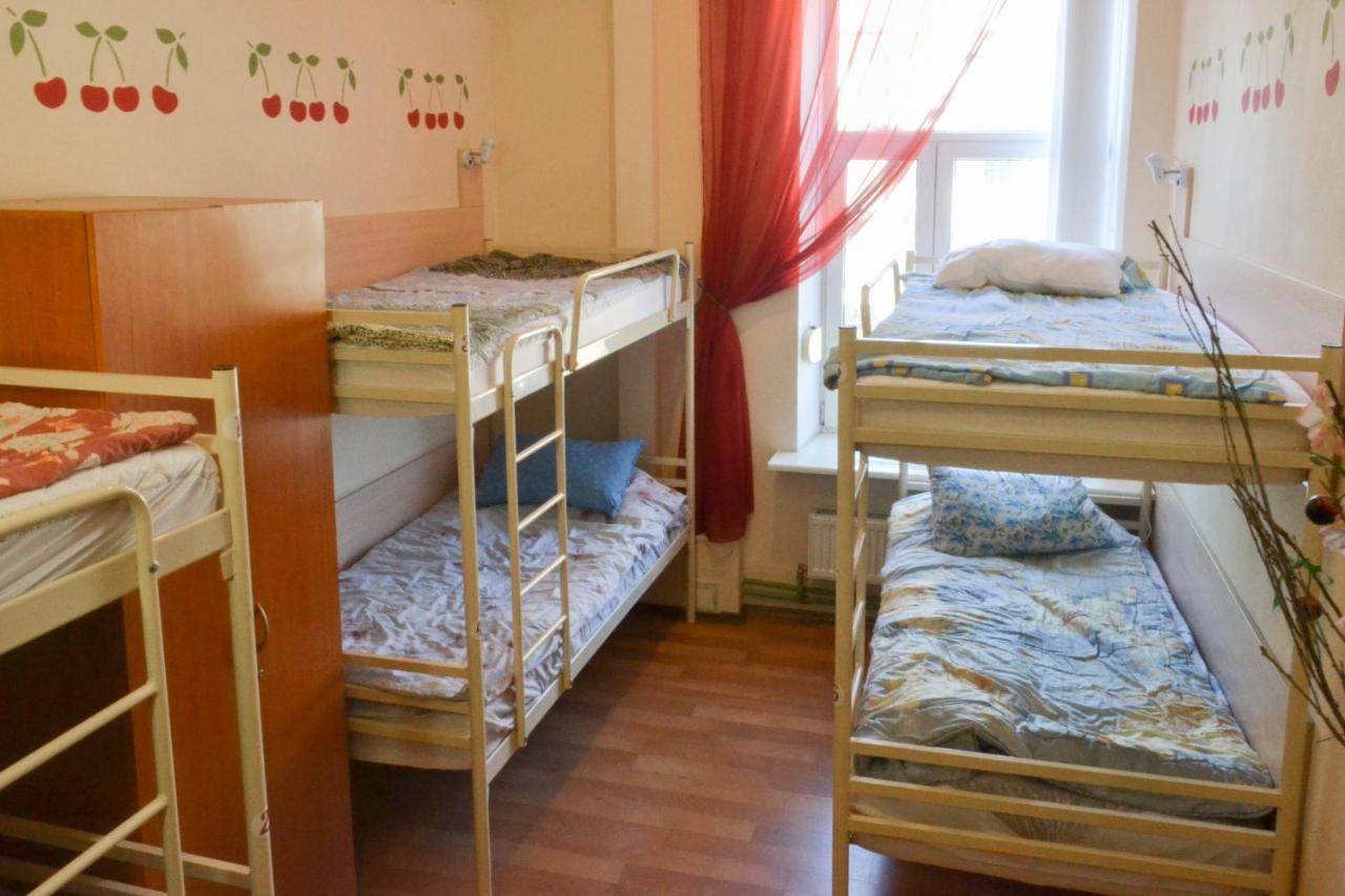 Vishnya Hostel Dnipro Eksteriør bilde